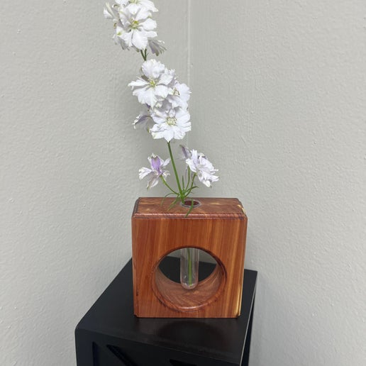 Vase 08 | Samek Carpentry | The Corner Collective