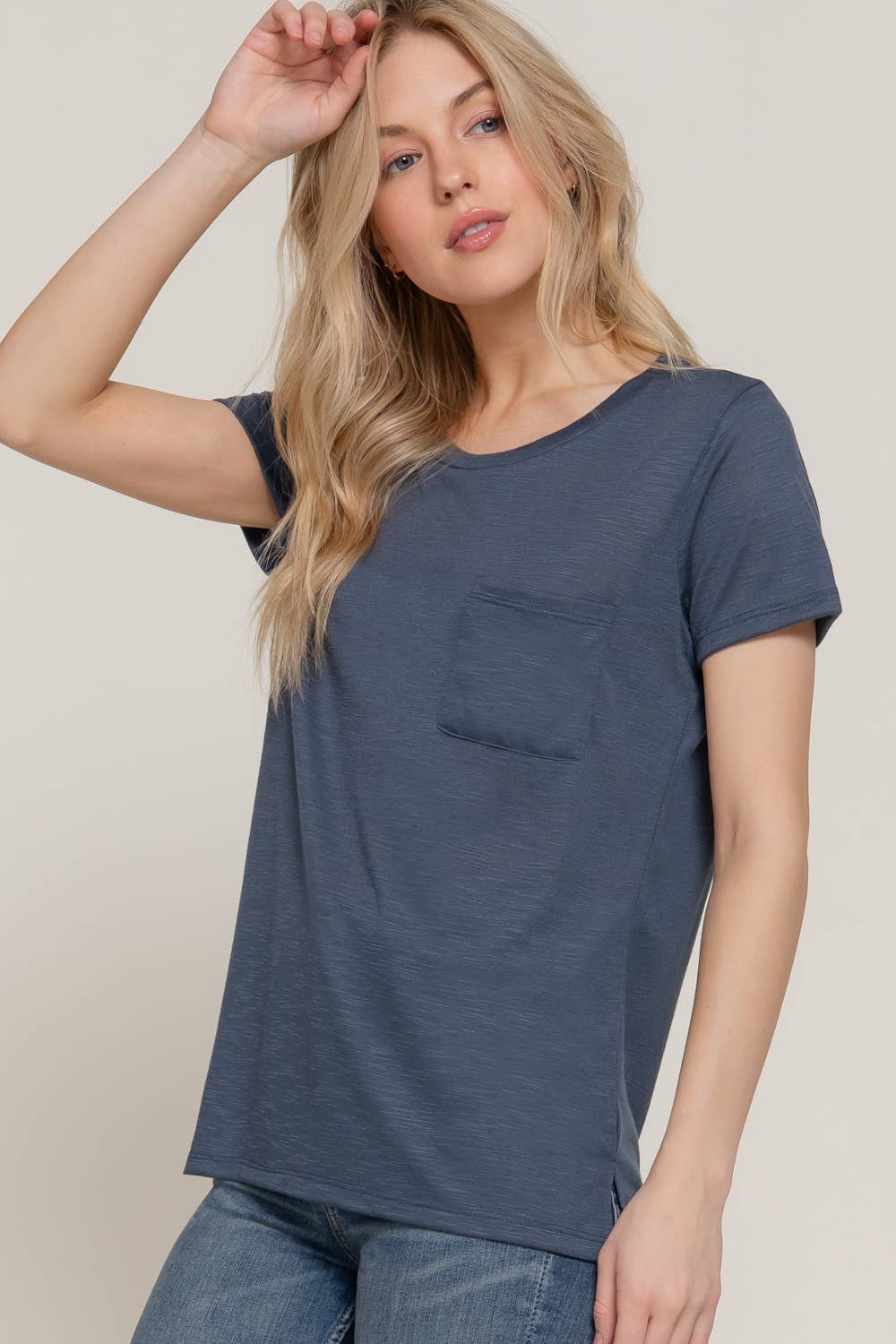 Short Sleeve Round Neck with Pocket - Vintage Navy