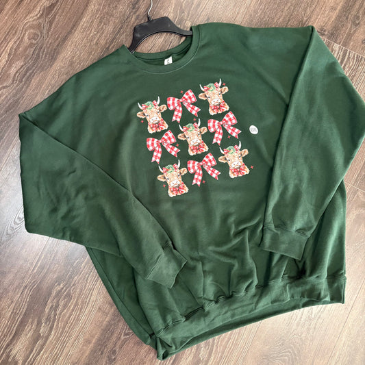 Cows & Bows Christmas Graphic Crewneck - Last One - Size 3XL