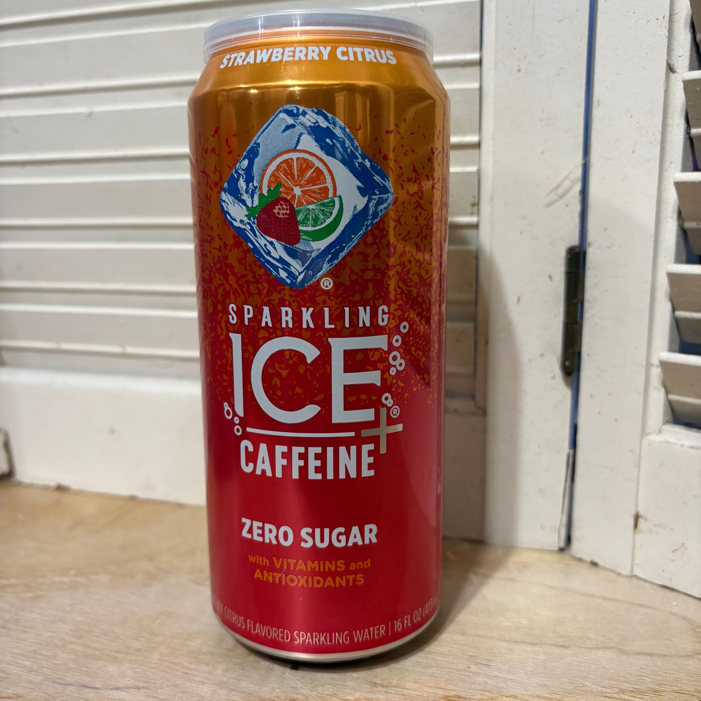 Recycled Can Candle - 16oz Strawberry Citrus