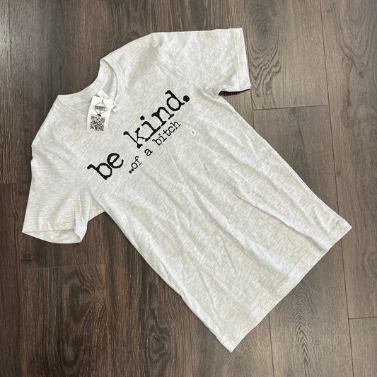 Be Kind... Graphic Tee - Ash Grey