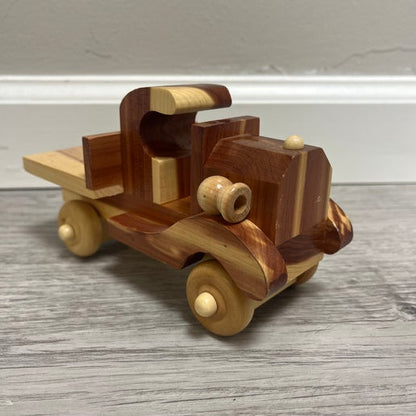 Truck 02 | Samek Carpentry | The Corner Collective