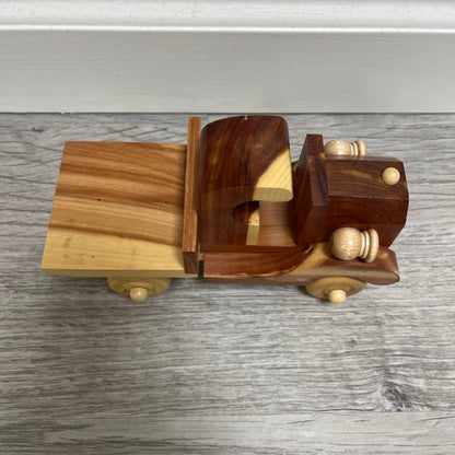 Truck 02 | Samek Carpentry | The Corner Collective