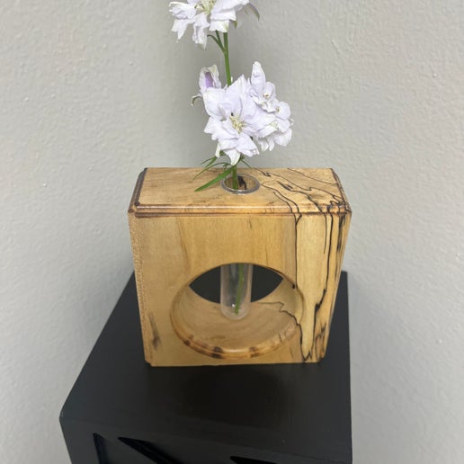 Vase 05 | Samek Carpentry | The Corner Collective