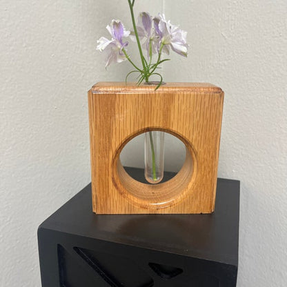 Vase 06 | Samek Carpentry | The Corner Collective