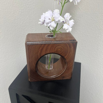 Vase 07 | Samek Carpentry | The Corner Collective