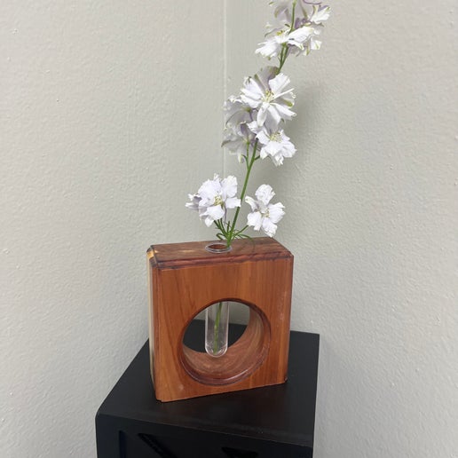 Vase 08 | Samek Carpentry | The Corner Collective