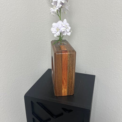 Vase 09 | Samek Carpentry | The Corner Collective