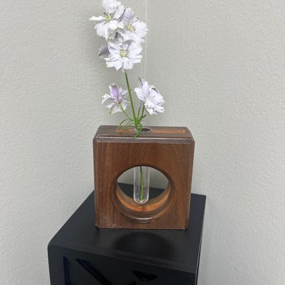 Vase 09 | Samek Carpentry | The Corner Collective