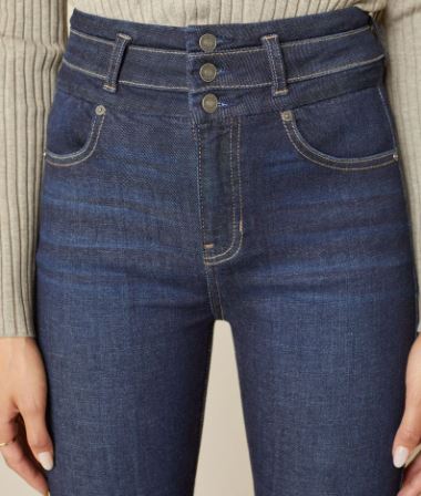 KanCan Ellen ultra high rise super skinny jean in extra dark wash — Closeup