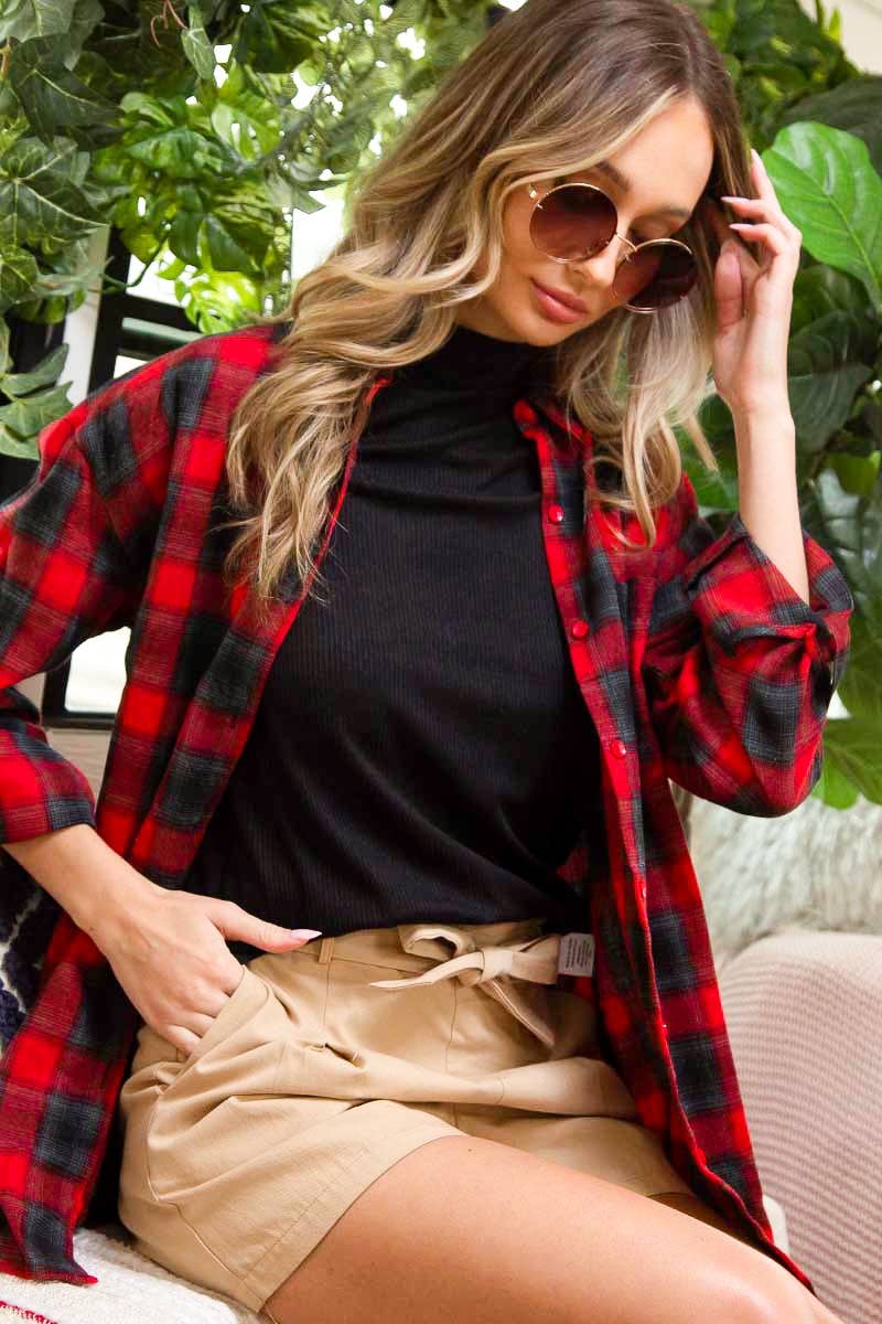 Long sleeve plaid button-up shirt in red — Open